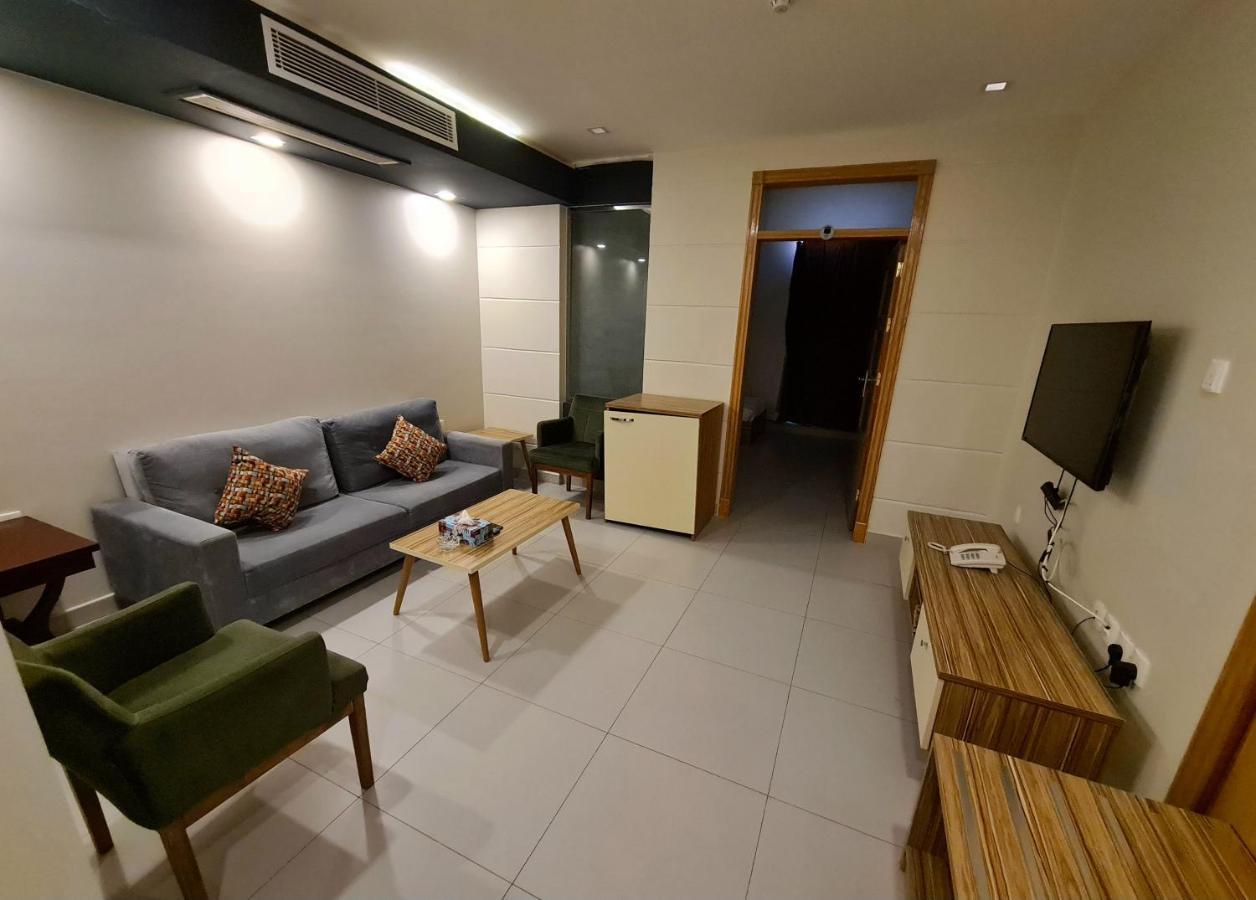 Spar Furnished Hotel Эль-Хуфуф Экстерьер фото